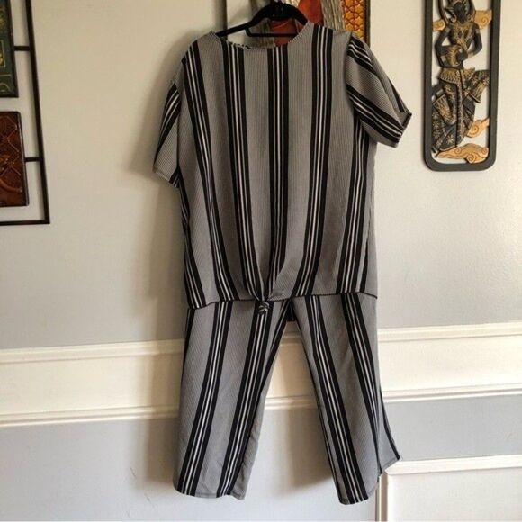 Mediterranean Stripe Short Sleeve pants suit black and white size XXL - Picture 1 of 5